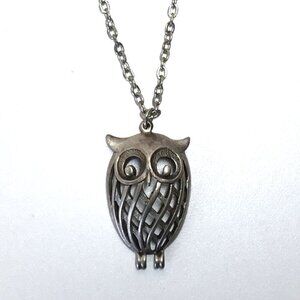Vintage Owl Pendant Necklace Openwork Metal